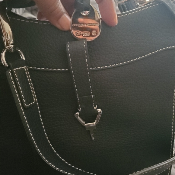 💯 authentic Dooney & Bourke - Picture 11 of 14